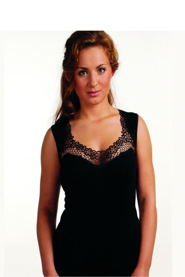 Blouse model 66167